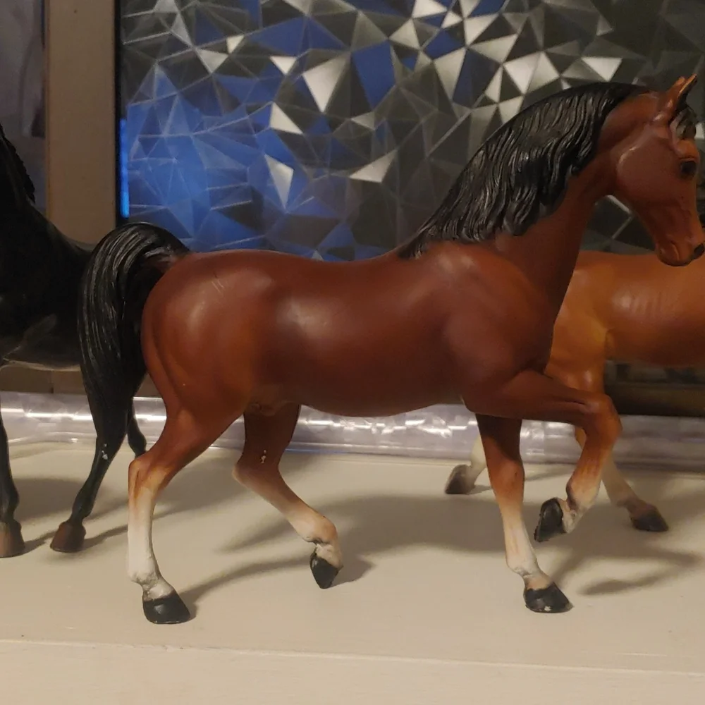 Breyer horses - Picture 2 of 8